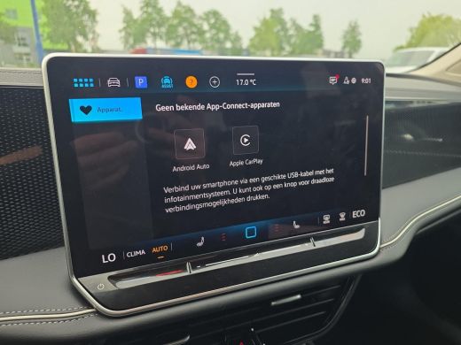 Volkswagen Passat Variant 1.5 eHybrid Business | PHEV | Trekhaak | HUD | A.Camera | ACC | ActivLease financial lease