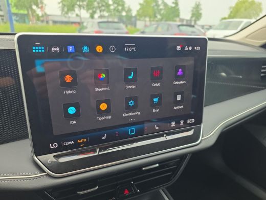 Volkswagen Passat Variant 1.5 eHybrid Business | PHEV | Trekhaak | HUD | A.Camera | ACC | ActivLease financial lease