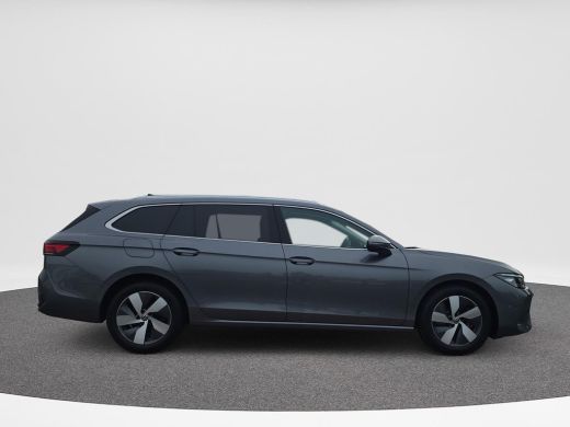 Volkswagen Passat Variant 1.5 eHybrid Business | PHEV | Trekhaak | HUD | A.Camera | ACC | ActivLease financial lease