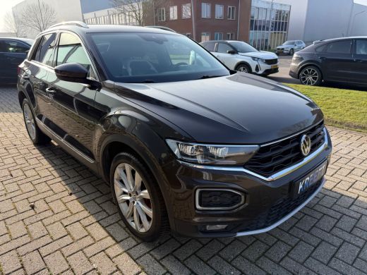 Volkswagen T-Roc 1.5 TSI Sport Stuur/Stoelverwarming ActivLease financial lease