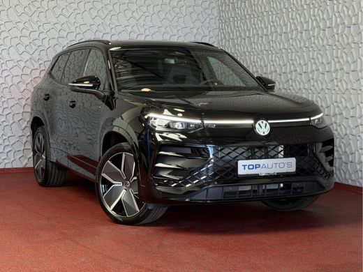 Volkswagen Tayron 1.5 eHybrid 272PK R-LINE TREKHAAK BLACK-STYLE 20''LMV PANO SCHUIFDAK ERGO.STOEL MASSAGE TRAILER.A... ActivLease financial lease