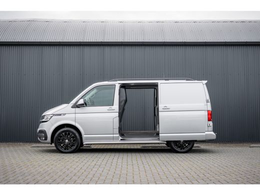 Volkswagen Transporter 2.0 TDI L1H1 | Virtual cockpit | Automaat | 150 PK | 3-Zits | 1e Eigenaar | LED | Camera | Carpla... ActivLease financial lease