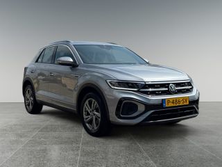Volkswagen T-Roc 1.5 TSI 150pk DSG R-Line Stoelverwarming | Achteruitrijcamera | Trekhaak