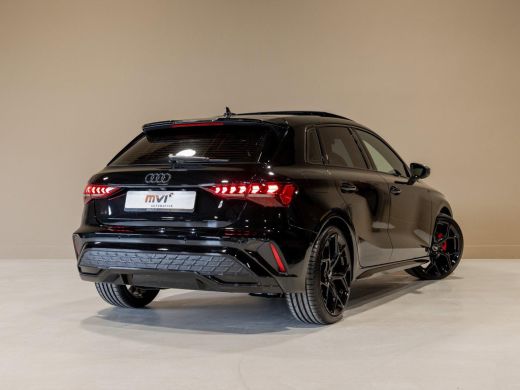 Audi A3 Sportback 35 TFSI 2x S-Line edition / 150pk / Panorama dak / Sonos / Achteruitrij camera / ActivLease financial lease