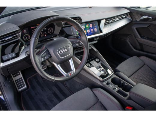 Audi A3 Sportback 40 TFSIe S line RS Bekleding MATRIX PANO MAXTON  ACC ActivLease financial lease