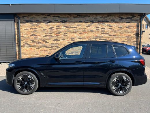 BMW iX3 M-SPORT 80 kWh (210kW/286pk) ** LED, LEDER, PANO, VERW. ST. H&K SOUND,  20-inch LMV ** 1e EIG - U... ActivLease financial lease