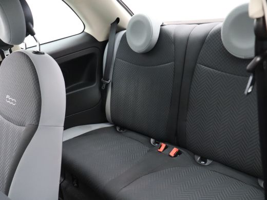 Fiat 500 0.9 TwinAir Turbo Young | Navigatie | Cruise Control | Climate Control | Apple Carplay/Android Auto ActivLease financial lease
