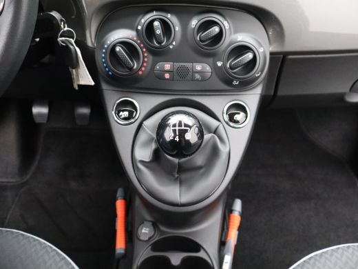 Fiat 500 0.9 TwinAir Turbo Young | Navigatie | Cruise Control | Climate Control | Apple Carplay/Android Auto ActivLease financial lease