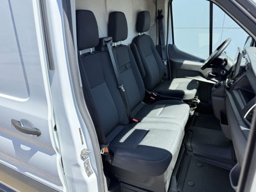 Ford E-Transit 68kWh 184PK L2H2 316km WLTP 94,9% (SOH) Climate Control Cruise Control CarPlay Navigatie Parkeers... ActivLease financial lease