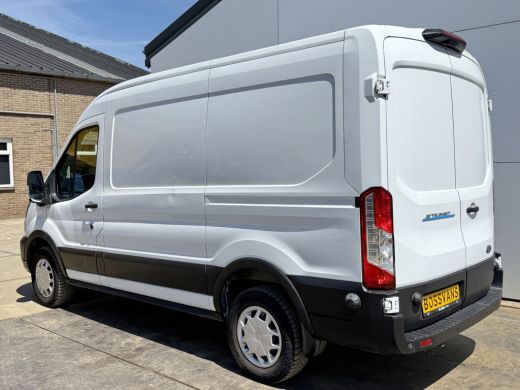 Ford E-Transit 68kWh 184PK L2H2 316km WLTP 94,9% (SOH) Climate Control Cruise Control CarPlay Navigatie Parkeers... ActivLease financial lease