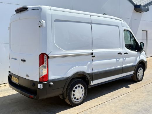 Ford E-Transit 68kWh 184PK L2H2 316km WLTP 94,9% (SOH) Climate Control Cruise Control CarPlay Navigatie Parkeers... ActivLease financial lease