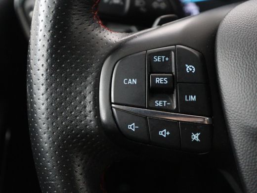 Ford Fiesta 1.0 EcoBoost ST-Line | Parkeersensoren | B&O | Automaat | Navigatie | Stoelverwarming | Stuurverw... ActivLease financial lease