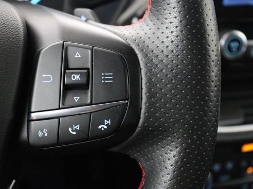 Ford Fiesta 1.0 EcoBoost ST-Line | Parkeersensoren | B&O | Automaat | Navigatie | Stoelverwarming | Stuurverw... ActivLease financial lease