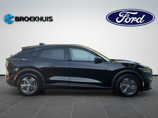 Ford Mustang Mach-E Mach-E RWD 75 kWh 269pk | Technology Pack+ | Panoramadak | ActivLease financial lease