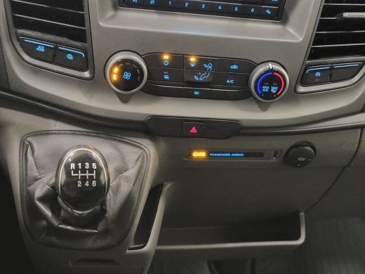 Ford Transit 2.0TDCI Bakwagen Laadklep Nieuwe apk Euro 6! ActivLease financial lease