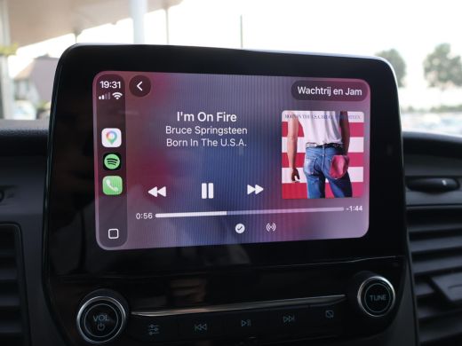 Ford Transit 350 2.0 TDCI 170 PK L3H2 RWD + 3500 KG TREKGEWICHT | 2 SCHUIFDEUREN | CAMERA | APPLE CARPLAY ActivLease financial lease