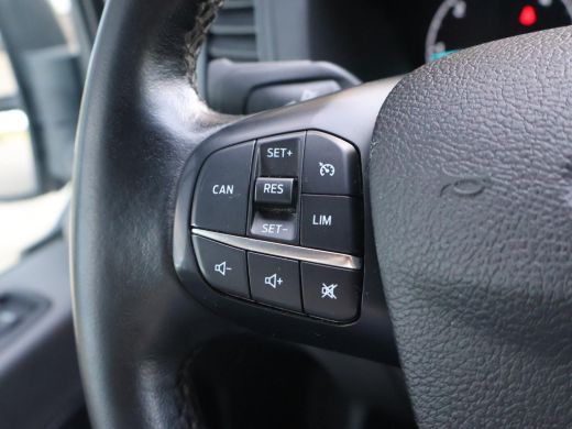 Ford Transit 350 2.0 TDCI 170 PK L3H2 RWD + 3500 KG TREKGEWICHT | 2 SCHUIFDEUREN | CAMERA | APPLE CARPLAY ActivLease financial lease