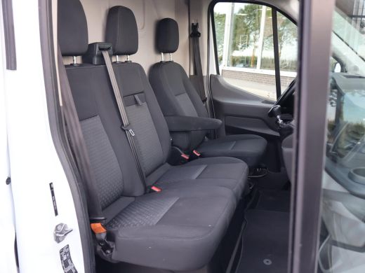 Ford Transit 350 2.0 TDCI 170 PK L3H2 RWD + 3500 KG TREKGEWICHT | 2 SCHUIFDEUREN | CAMERA | APPLE CARPLAY ActivLease financial lease