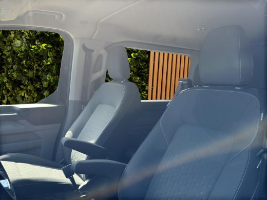 Ford Transit Custom 320 2.5 PHEV 233PK L2 Limited Dubbele Cabine Omvormer | 2x Schuifdeur | Imperiaal wegklapbaar | T... ActivLease financial lease