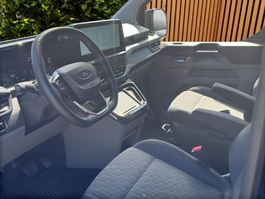 Ford Transit Custom 320 2.5 PHEV 233PK L2 Limited Dubbele Cabine Omvormer | 2x Schuifdeur | Imperiaal wegklapbaar | T... ActivLease financial lease