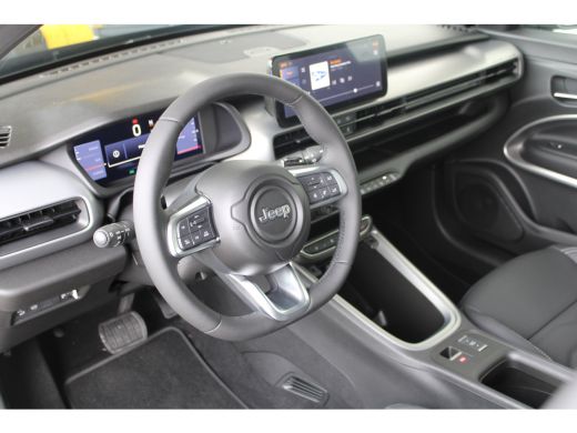 Jeep Avenger 1.2 e-Hybrid Summit | 8 Jaar garantie | Panoramadak | Lederen bekleding | Camera | Navigatie | El... ActivLease financial lease