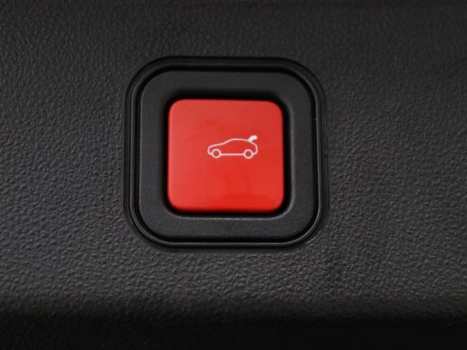 Jeep Avenger 54 kWh SOH 95,4% | Digital cockpit | Navi | Adaptive cruise | Camera | Climate control | Carplay ... ActivLease financial lease