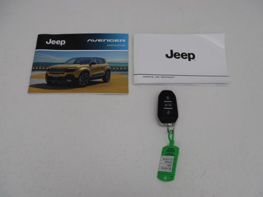 Jeep Avenger 54 kWh SOH 95,4% | Digital cockpit | Navi | Adaptive cruise | Camera | Climate control | Carplay ... ActivLease financial lease