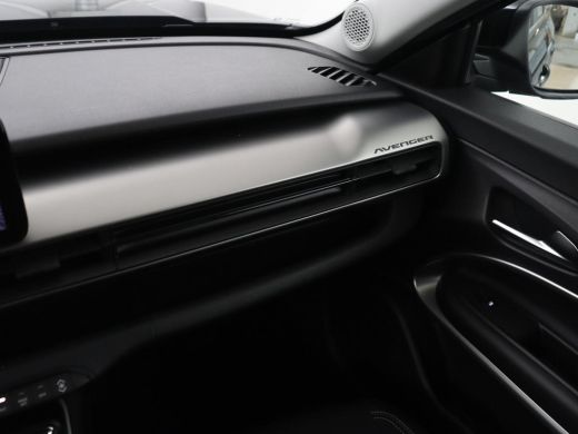Jeep Avenger 54 kWh SOH 95,4% | Digital cockpit | Navi | Adaptive cruise | Camera | Climate control | Carplay ... ActivLease financial lease