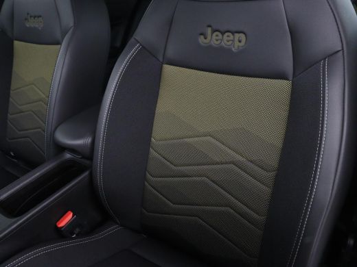 Jeep Avenger 54 kWh SOH 95,4% | Digital cockpit | Navi | Adaptive cruise | Camera | Climate control | Carplay ... ActivLease financial lease