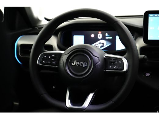 Jeep Avenger Summit 54 kWh 18"Lichtmetaal | Adaptive Cruise | Climate Controle | Keyless Start | Carplay | LED... ActivLease financial lease