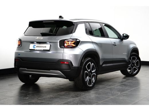 Jeep Avenger Summit 54 kWh 18"Lichtmetaal | Adaptive Cruise | Climate Controle | Keyless Start | Carplay | LED... ActivLease financial lease