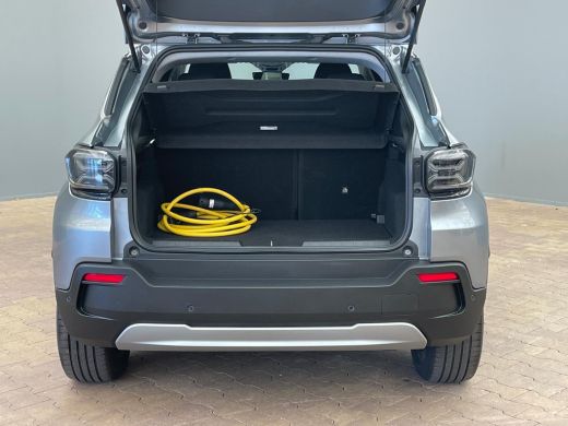 Jeep Avenger Summit 54 kWh 18"Lichtmetaal | Adaptive Cruise | Climate Controle | Keyless Start | Carplay | LED... ActivLease financial lease
