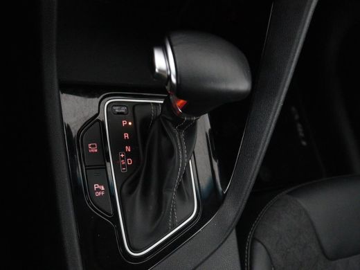 Kia Niro 1.6 GDi Hybrid DynamicLine | Adaptive cruise | | Carplay | Camera | Digital cockpit | Half leder ... ActivLease financial lease