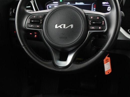 Kia Niro 1.6 GDi Hybrid DynamicLine | Adaptive cruise | | Carplay | Camera | Digital cockpit | Half leder ... ActivLease financial lease