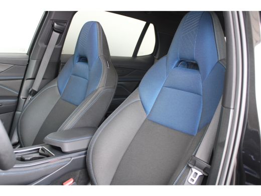 Lynk & Co 01 1.5 | Zwarte hemelbekleding | Rolhoes | 360 camera | Schuif-kanteldak | Memory seat | ActivLease financial lease