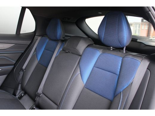 Lynk & Co 01 1.5 | Zwarte hemelbekleding | Rolhoes | 360 camera | Schuif-kanteldak | Memory seat | ActivLease financial lease