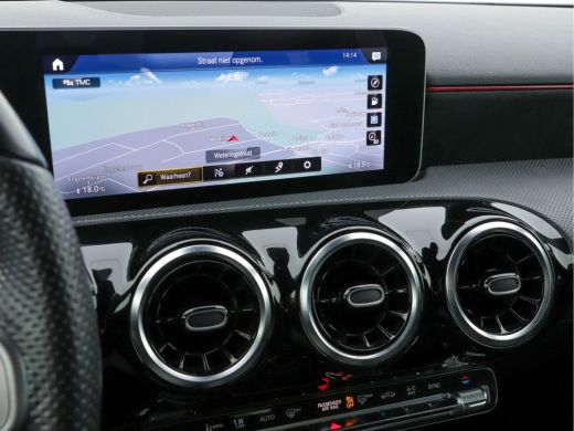 Mercedes-Benz A-Klasse 160 AMG-Styling Business Solution (INCL-BTW) *FULL-LED |  LEATHER-MICROFIBRE | KEYLESS | CARBON-I... ActivLease financial lease