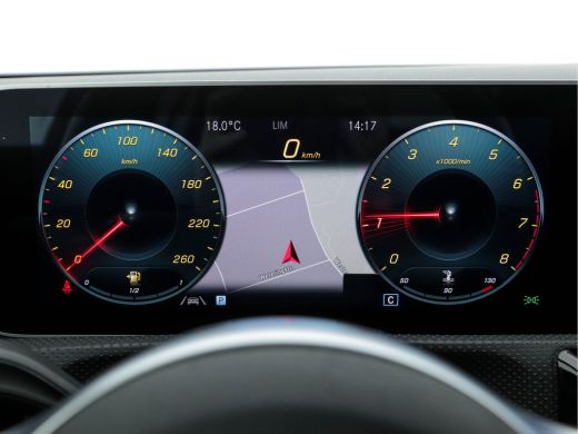 Mercedes-Benz A-Klasse 160 AMG-Styling Business Solution (INCL-BTW) *FULL-LED |  LEATHER-MICROFIBRE | KEYLESS | CARBON-I... ActivLease financial lease