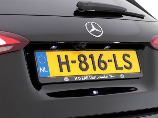 Mercedes-Benz A-Klasse 160 AMG-Styling Business Solution (INCL-BTW) *FULL-LED |  LEATHER-MICROFIBRE | KEYLESS | CARBON-I... ActivLease financial lease