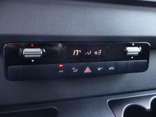 Mercedes-Benz Sprinter 315 1.9 CDI 150 PK AUT9 L3H2 + LED | CAMERA | NAVIGATIE | CARPLAY | PDC | CRUISE | MF STUUR ActivLease financial lease