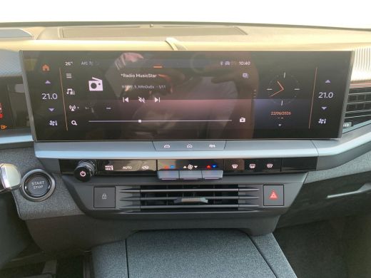 Opel Grandland 1.6 Turbo Plug-in-Hybrid Business Edition Airco | 360 Camera | Cruise Control Adaptief | Elektris... ActivLease financial lease