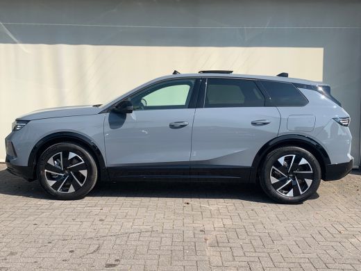 Opel Grandland 1.6 Turbo Plug-in-Hybrid Business Edition Airco | 360 Camera | Cruise Control Adaptief | Elektris... ActivLease financial lease