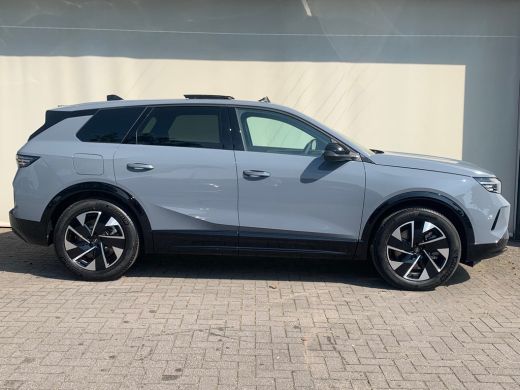 Opel Grandland 1.6 Turbo Plug-in-Hybrid Business Edition Airco | 360 Camera | Cruise Control Adaptief | Elektris... ActivLease financial lease