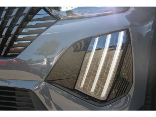 Peugeot 2008 1.2 Hybrid 136 Allure | PDC V+A | Cruise| Keyless | Apple carplay | LED | LMV 17"| DAB | ActivLease financial lease