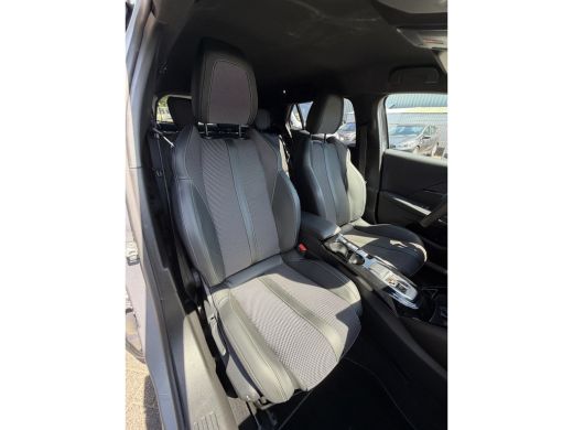 Peugeot 2008 145pk Hybrid GT (360gr Camera - Keyless Entry - LED - Parkeersensoren V+A - Adaptieve Cruise Cont... ActivLease financial lease