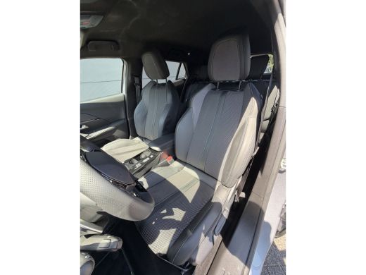 Peugeot 2008 145pk Hybrid GT (360gr Camera - Keyless Entry - LED - Parkeersensoren V+A - Adaptieve Cruise Cont... ActivLease financial lease
