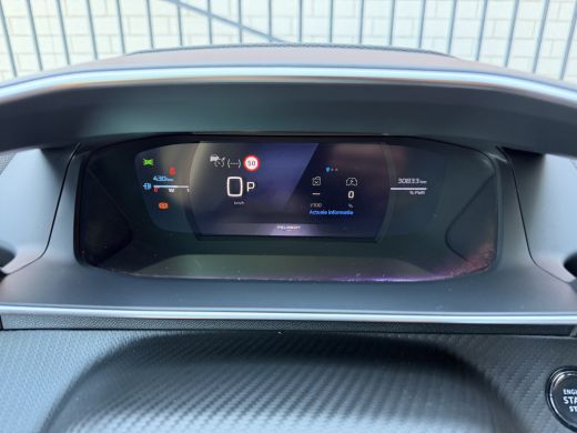 Peugeot 2008 145pk Hybrid GT (360gr Camera - Keyless Entry - LED - Parkeersensoren V+A - Adaptieve Cruise Cont... ActivLease financial lease