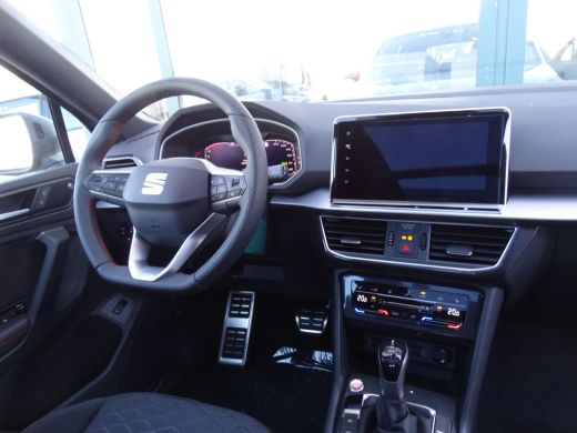 Seat Tarraco 1.5 TSI FR Business Intense 7p. l FULL OPTIONS l 360gr Camera l BEATS Audio l Stoelverwarming v +... ActivLease financial lease
