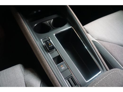 Skoda Enyaq iV 60 First Edition | 93% SoH ActivLease financial lease