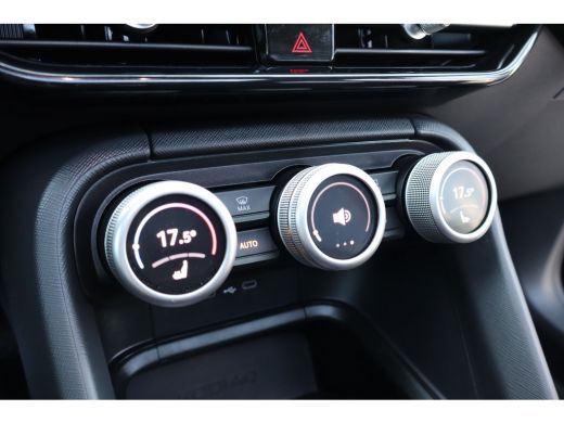 Skoda Kodiaq 1.5 TSI MHEV Business Edition 7p. | Panorama dak | Trekhaak wegklapbaar ActivLease financial lease